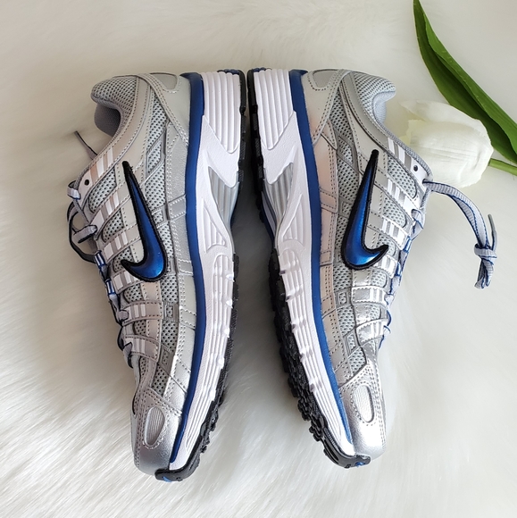 Size 7.5💕NIKE WOMEN'S SHOES(No Box) - Picture 2 of 9